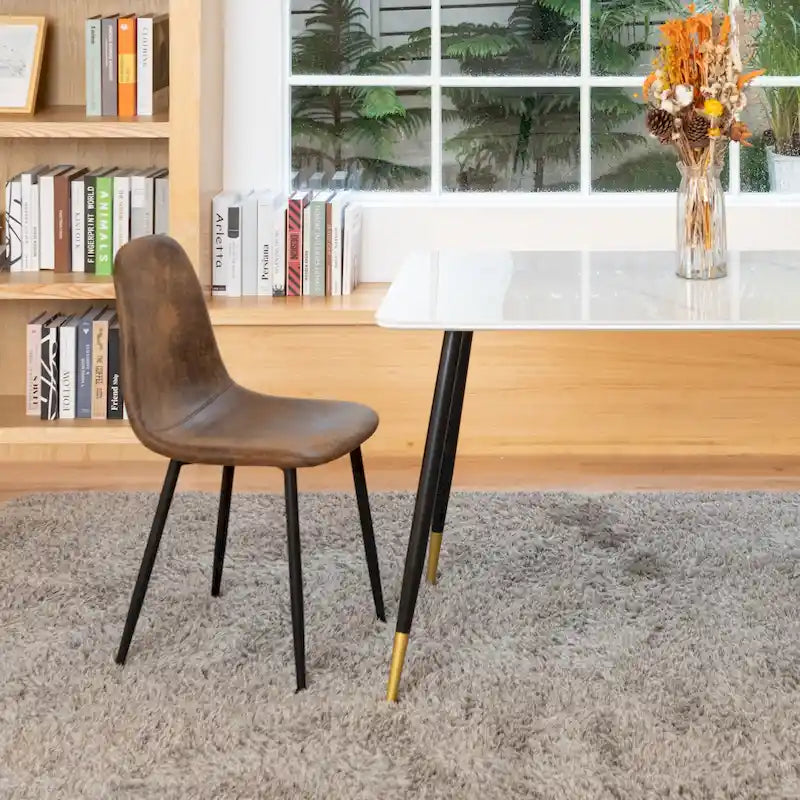 Lot de 4 chaises de salle à manger en daim avec pieds en métal noir