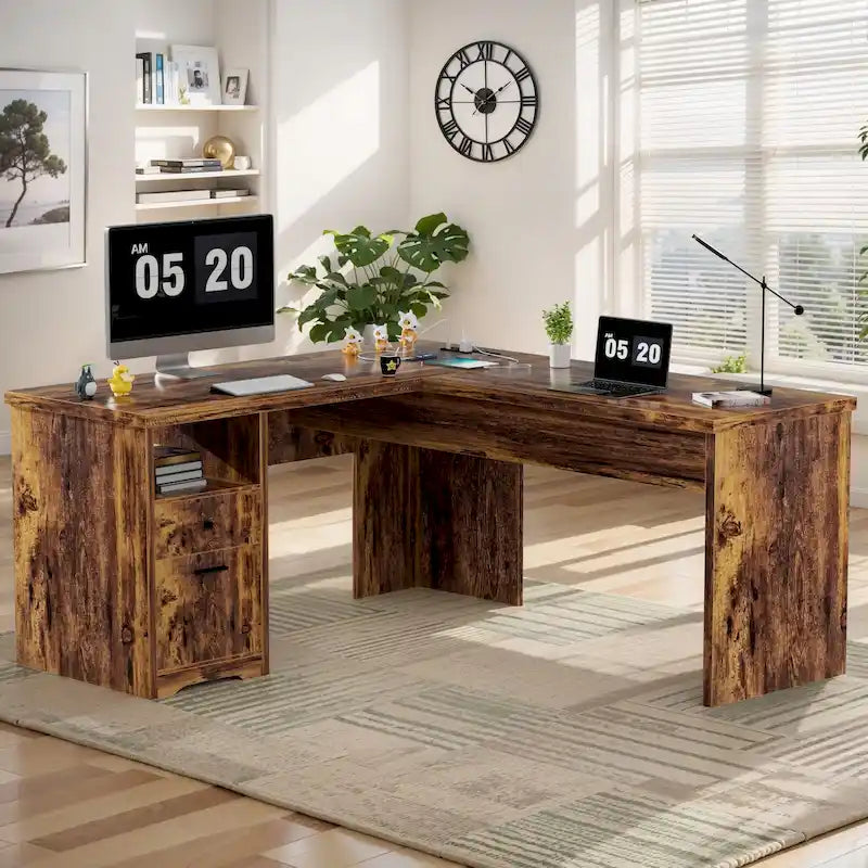Bureau d'angle en L moderne style ferme avec plateau relevable, tiroirs pour dossiers et station de charge pour le bureau à domicile